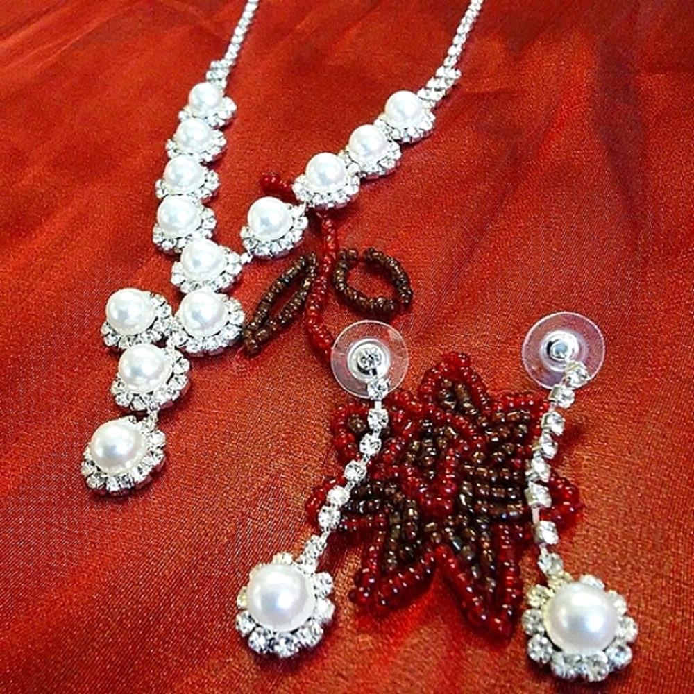 Pearl Necklace Set